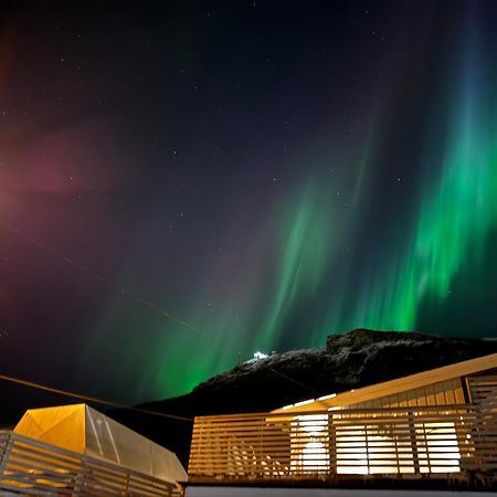 Sentralt Pa Fastlandet Og Gaavstand Til Alle Fasiliteter! Tromsdalen Exterior photo